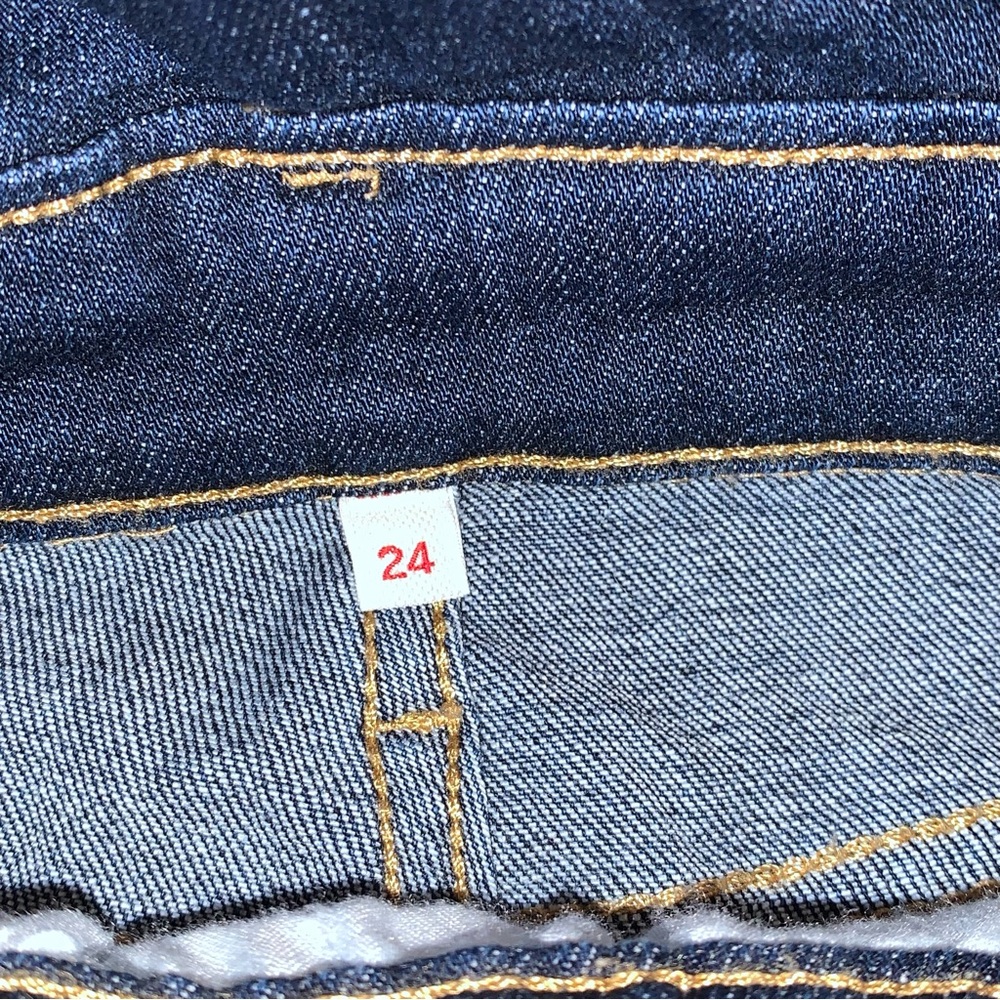 Levi’s Skinny Denim Overalls - Picture 12 of 12